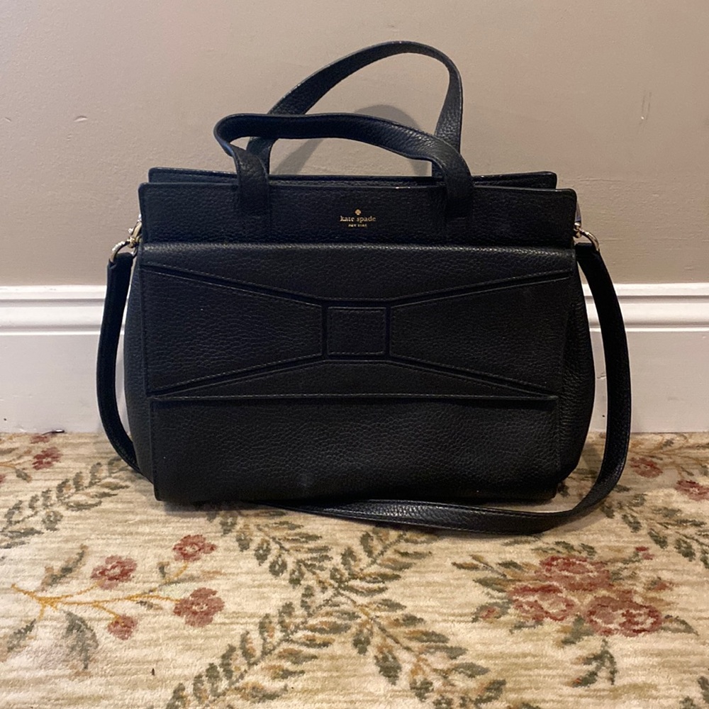 Black Kate Spade purse